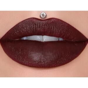 Jeffree Star Velvet Trap - COMMUNION WINE - imperfection